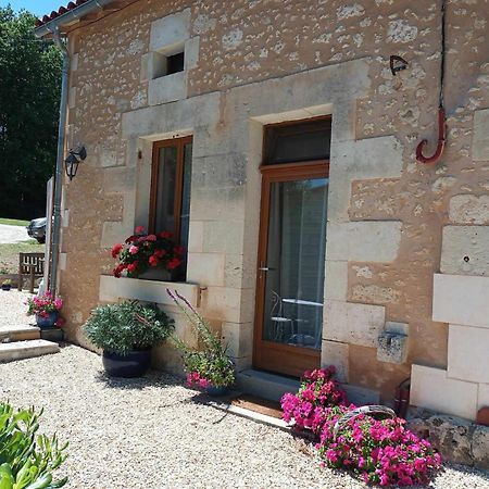 La Vieille Grange - Saint-Privat-Des-Pres B&B 외부 사진